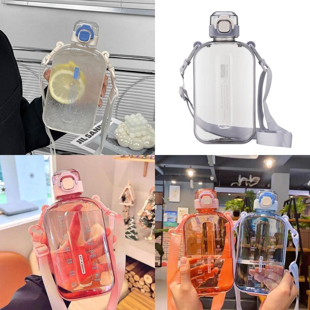 Flacher Typ Raumbecher mit Riemen Outdoor-Sport Wasserflasche für junge Erwachsene