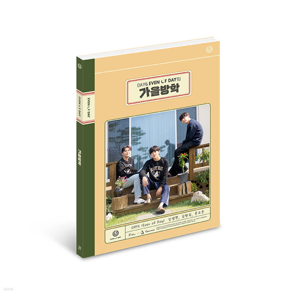 

DAY6 (Even of Day) - AUTUMN BREAK PHOTOBOOK