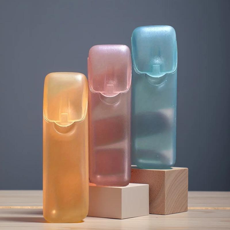 4pcs mini PP plastic storage boxes, multi-compartment, portable for medicine, jewelry and travel use.