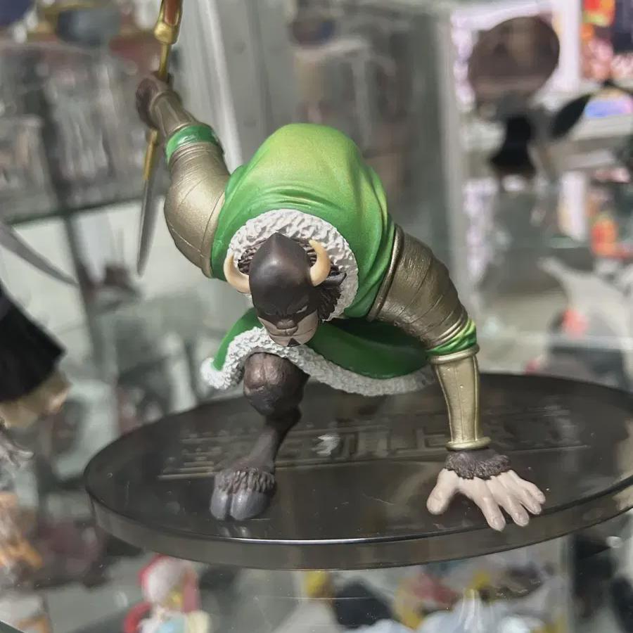 

Я продаю фигурки Dordon One Piece