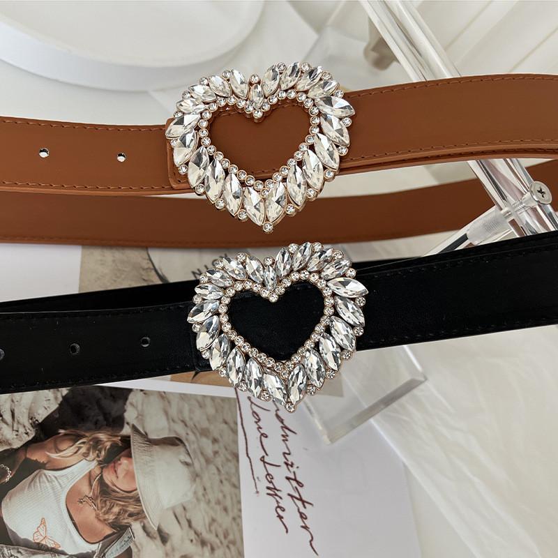 Elegant Women's Pu Leather Belt With Heart Shaped Buckle And Rhinestone Embellishments