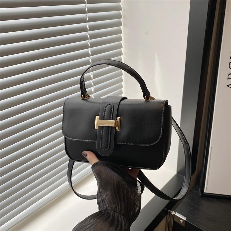 Fashionable And Unique Pu Leather Shoulder Crossbody Bag With Modern Aesthetic Design