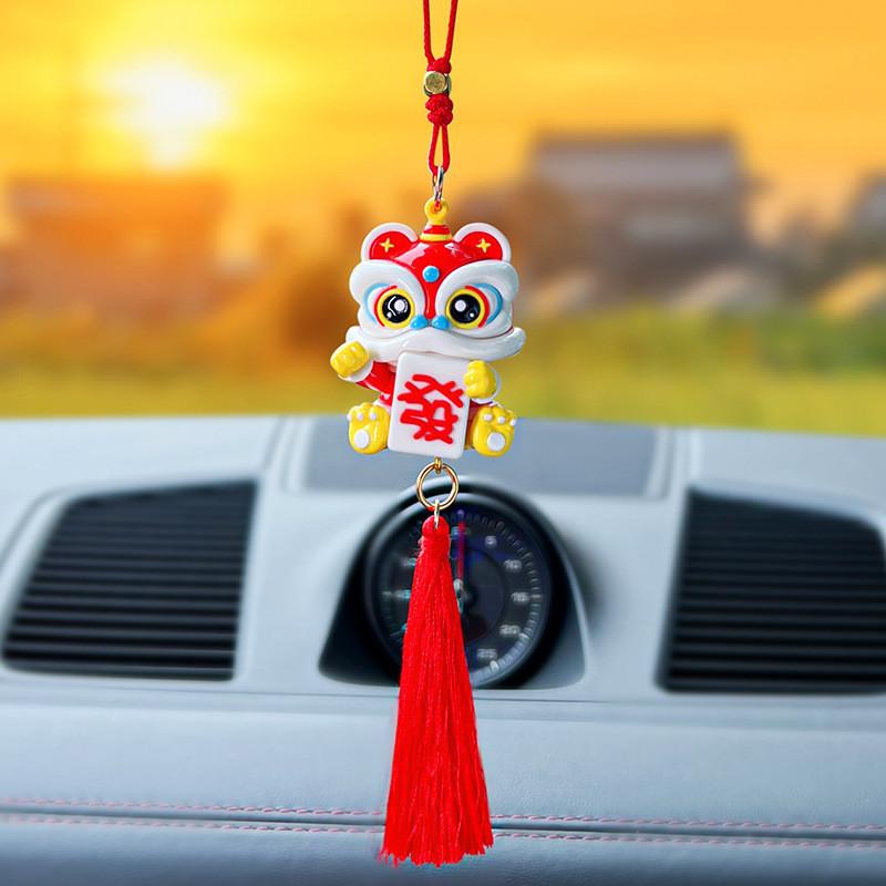 Charming Dragon Year Metal Keychain Creative Cute Bag Pendant New Year Gift