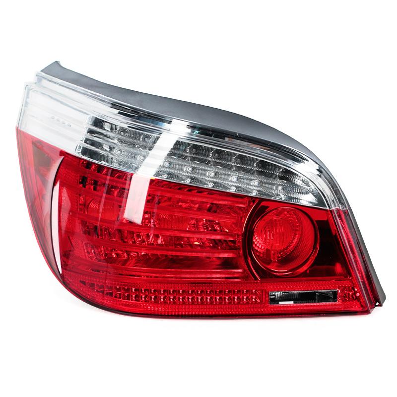 

Rear Bumper Tail Lamp Brake Light Turn Signal Lamp Car Accessories For BMW 5 Series E60 LCI 2008-2010 63217177281 63217177282