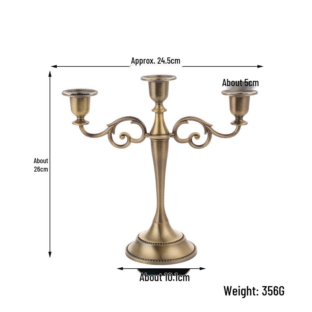 European Retro Triple-Head Candlestick for Candlelight Dinners and Home Decoration