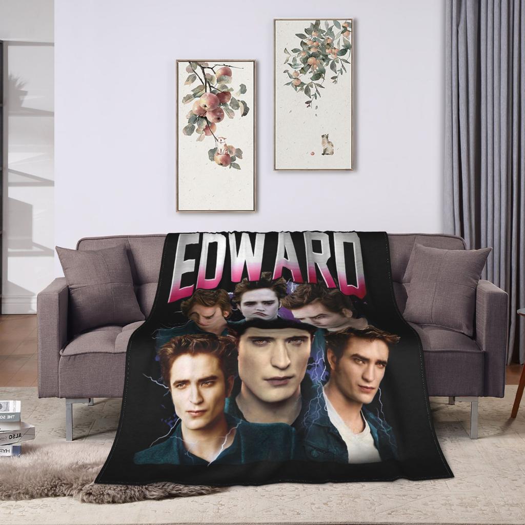 The Twilight Saga Jacob Wolf Pack Girls Muscle Blanket Fleece Portable Warm Throw Blanket for Sofa Outdoor Plush Thin Quilt