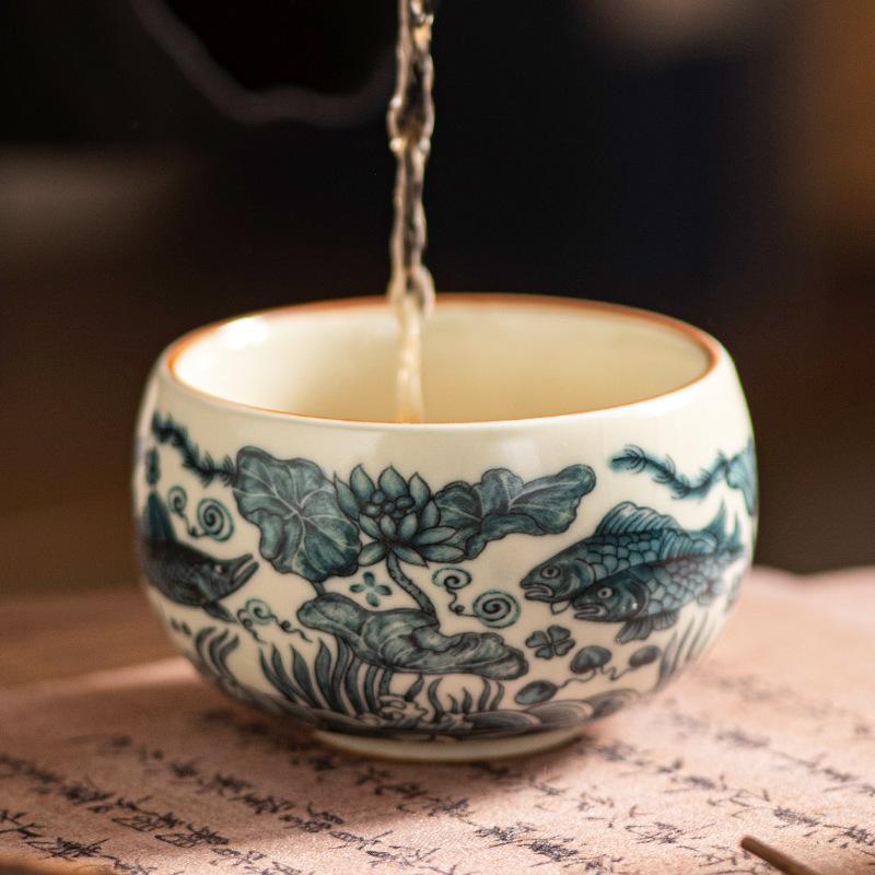 Hand Painted Ceramic Tea Cup Fish Algae Pattern Mouth Cup Chinese The Ancients Household Kung Fu Tea Cup Set Teaware Ceremony