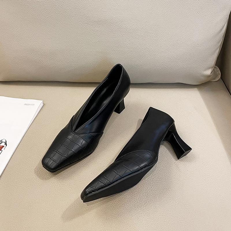 Mode Damen Spitzschuh Dick Mittelhoch Absatz Pumps Flach Schlicht Handschuhschuhe Damen Herbst Freizeitschuhe Beige Braun Große Größe 41