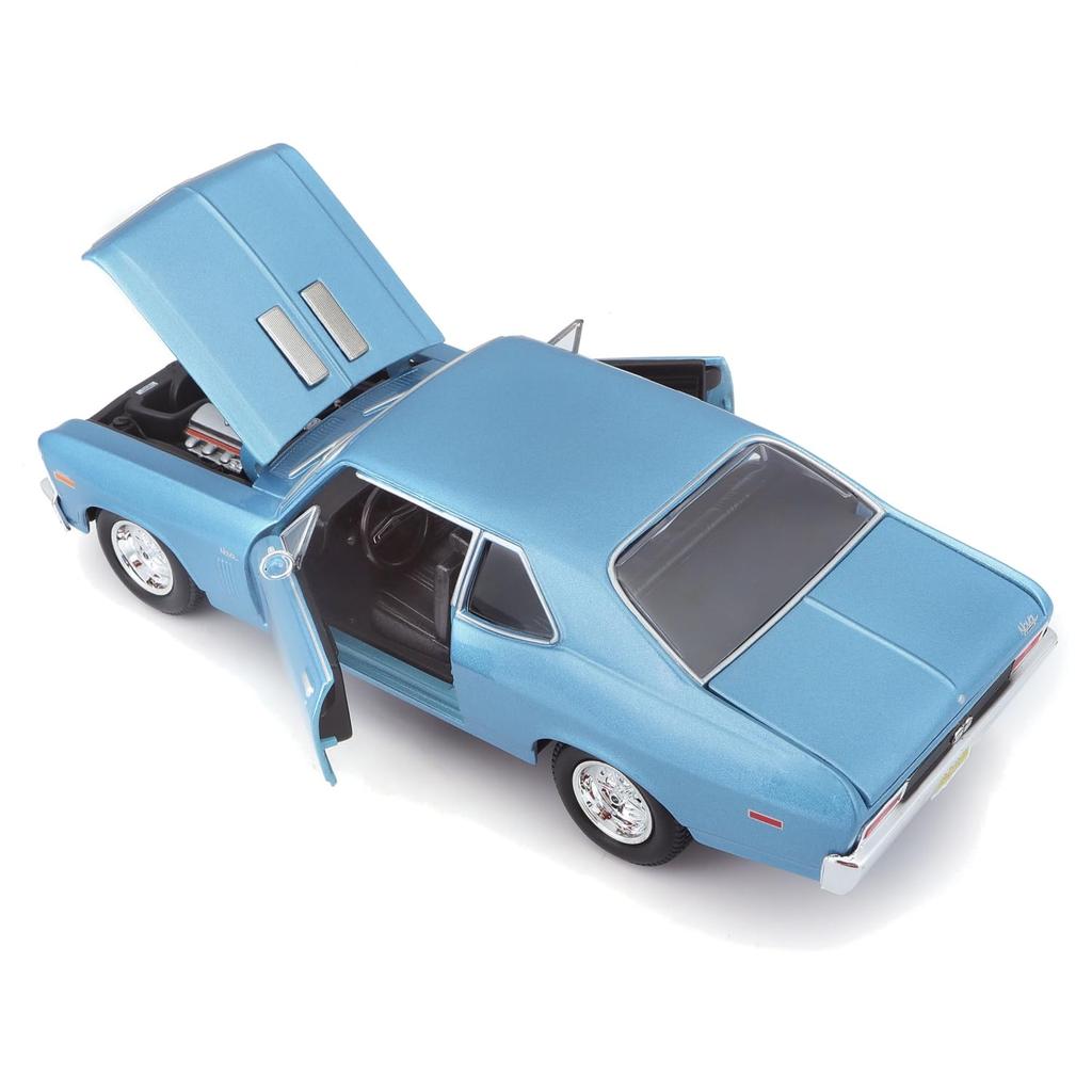 Maisto 1/24 scale diecast model of a 1970 Chevrolet Nova SS Coupe in blue (product number 31262 BU)