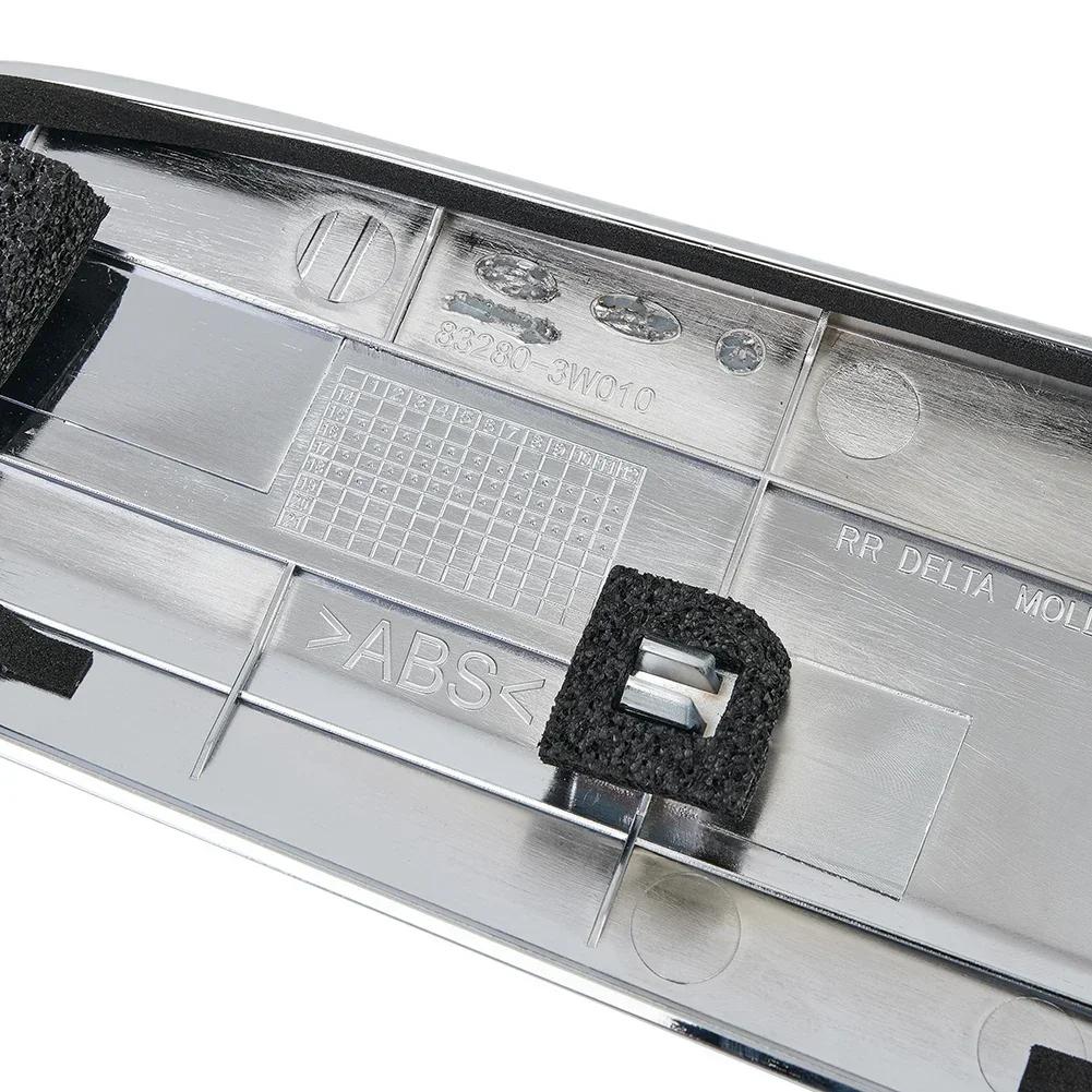 1 Stück Zierleiste C-Säule Hintertürabdeckung Rechte Seite Hintertürsäulenverkleidung 832803W010 Passend für Kia Sportage 2011-2016