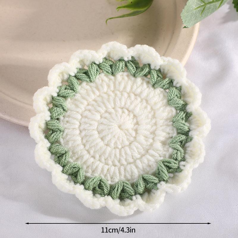 Hand-knitted Sunflower Round Coasters INS Floral Crochet Coaster Reusable Insulation Pads Woven Coffee Cup Pad Decoration