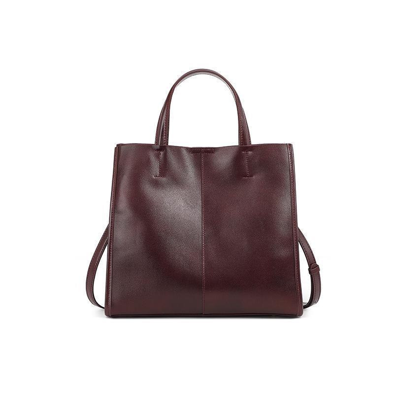 2024 Retro Cowhide Tote: Large Capacity Genuine Leather Shoulder & Messenger Bag for Autumn/Winter