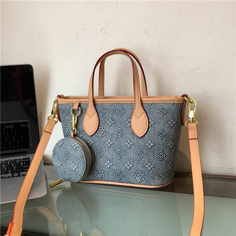 

Новая модная сумка-тоут контрастного цвета, портативная женская сумка через плечо, в комплекте маленькая сумка. синий