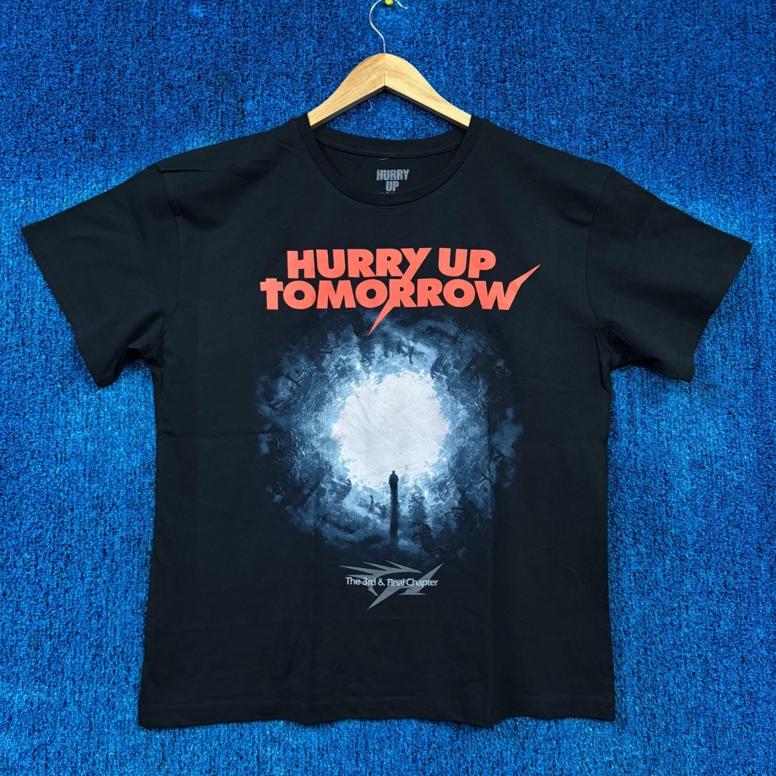 The Weeknd Hurry Up Tomorrow Album Odyssey Synth-Pop Tee XL Unisex T-Shirt XXXXL