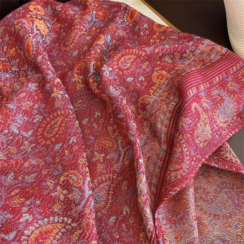 Bohemian Autumn Paisley Cashmere Shawl for Women Jacquard Pashmina Warm Winter Scarves Print Design Lady Foulard Stoles Scarf