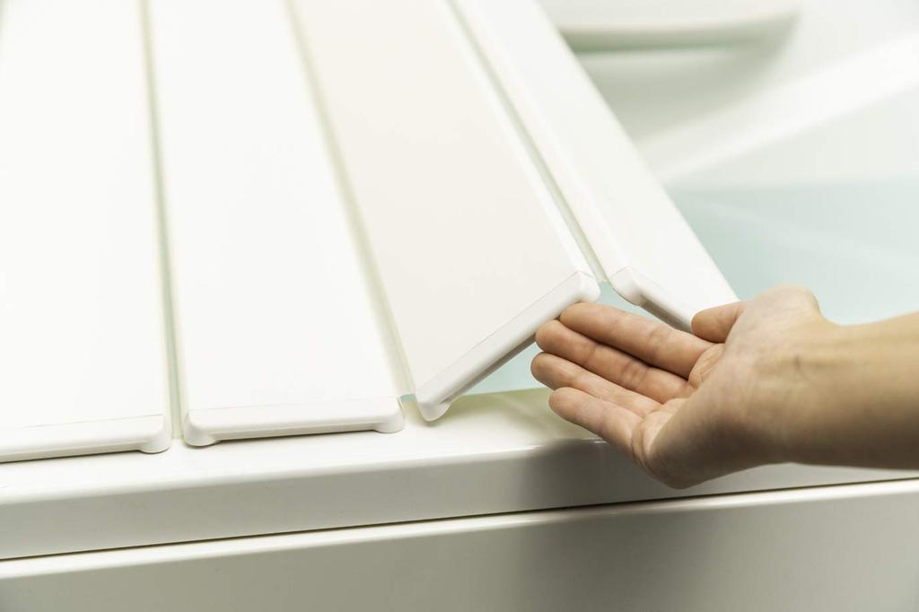 Topre Silver Ion Ag+ Antibacterial Folding Bath Lid, White, 90 x 139 cm, K14