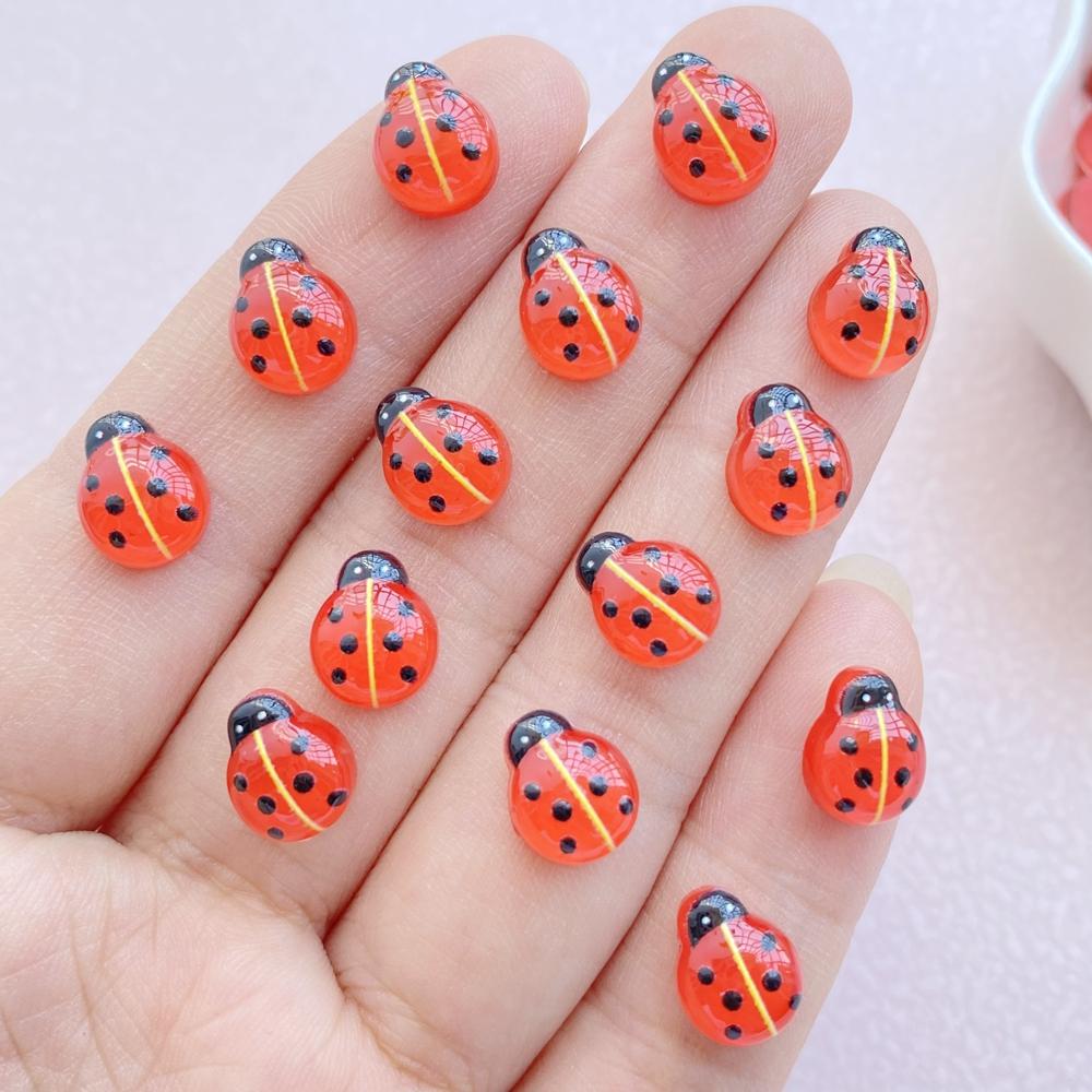 

50Pcs New Cute Resin Cartoon Mini Red Bug Series Flat Back Scrapbooking DIY Jewelry Craft Decoration Accessorie красный