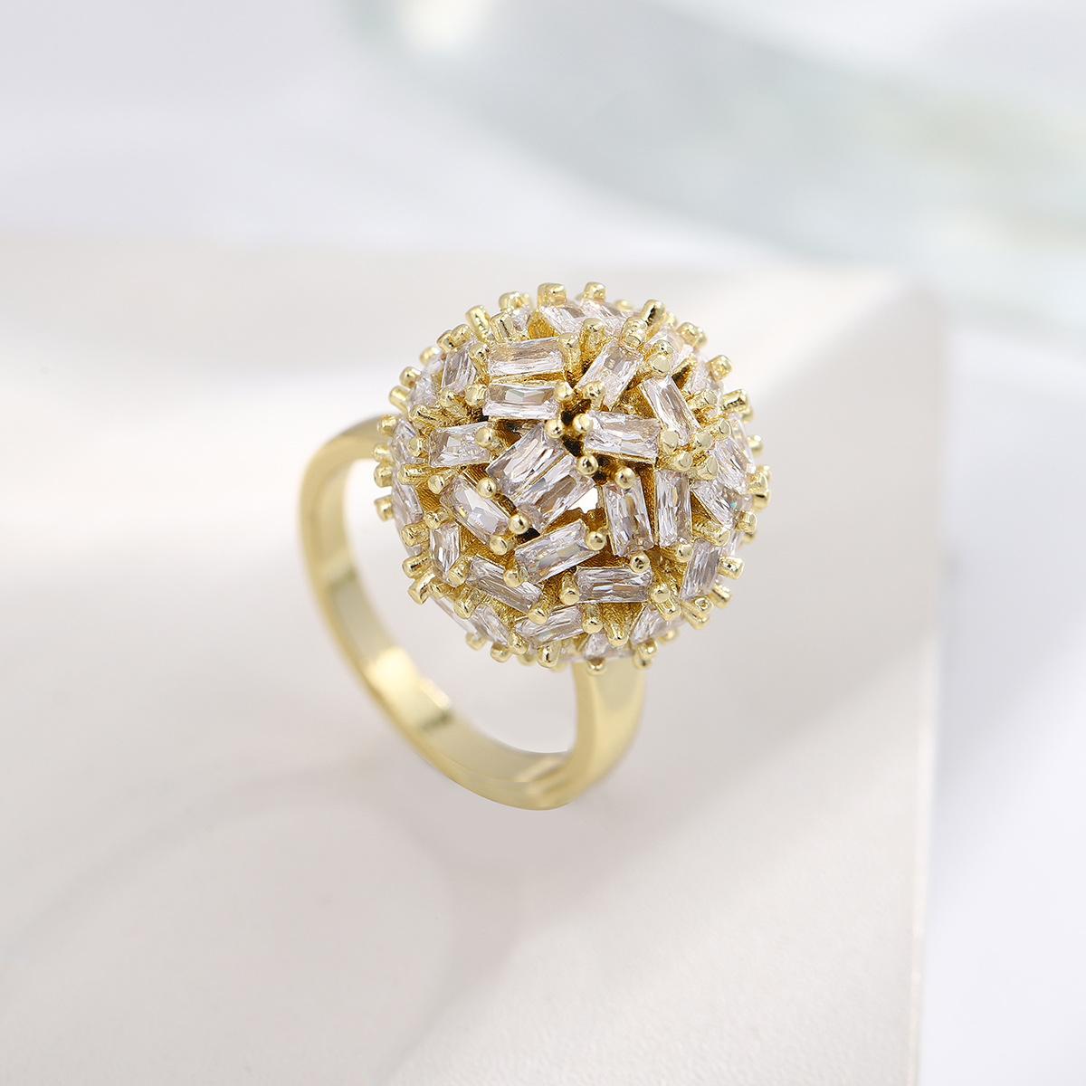 Стильные дизайнерские серьги: Минималистичные Геометрические Серьги-Шарики - Ультра Блестящие Легкая Роскошь и Элегантные