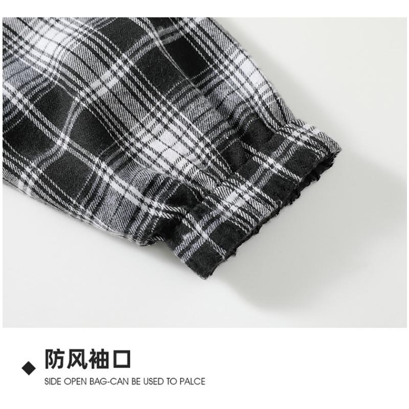 Herren Reißverschlusstasche Karo Streifen Kontrast Langarm Rollkragen Strickjacke Mode Oberteil