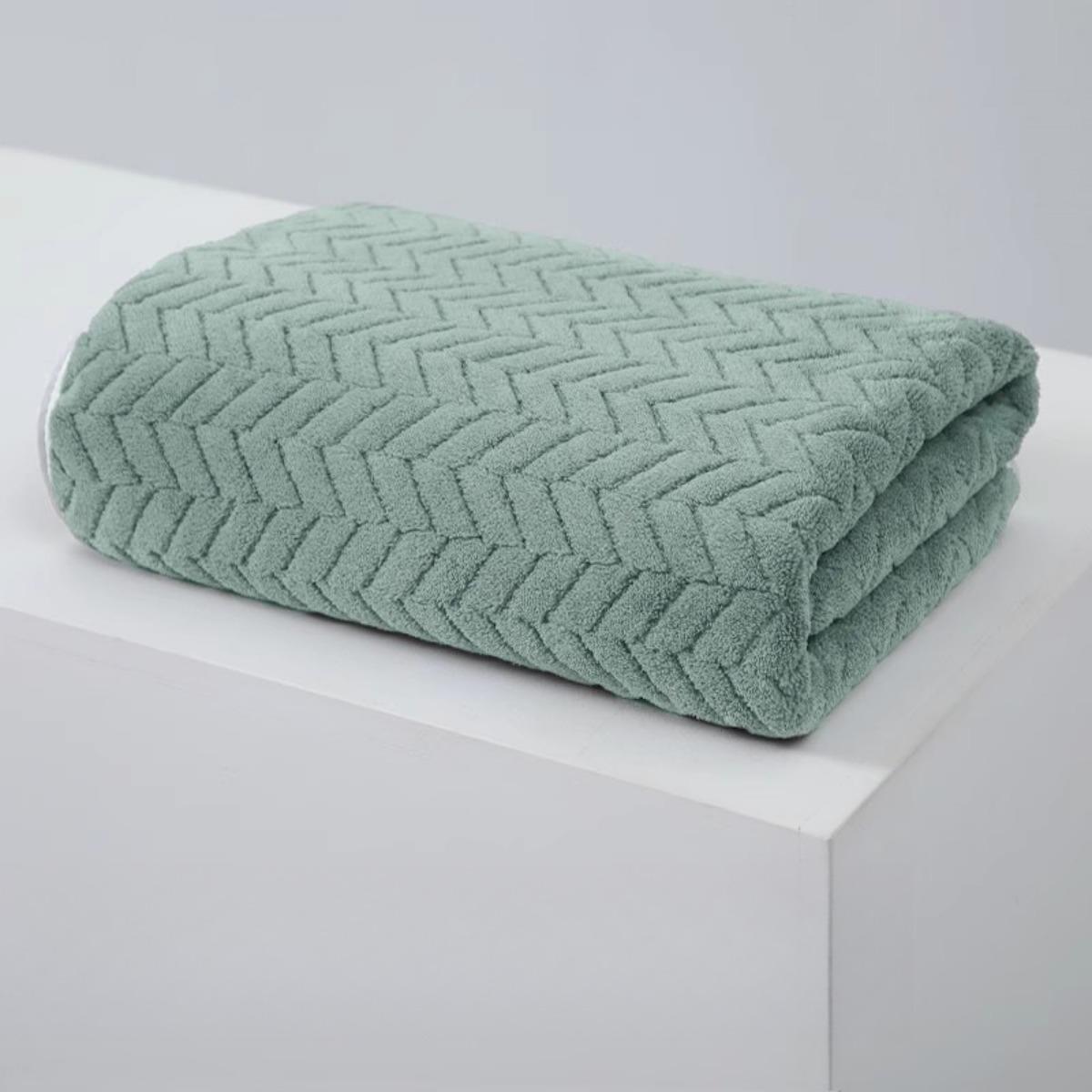 

Полотенца из кораллового флиса и банные полотенца для домашнего использования bath towel 70 * 140 зелёный