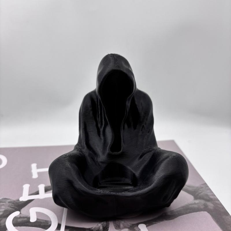 3D Printed Ghost Wizard Candle Holder, Gothic Aromatherapy Candle Ornament Candle Holder Halloween and Christmas Decoration