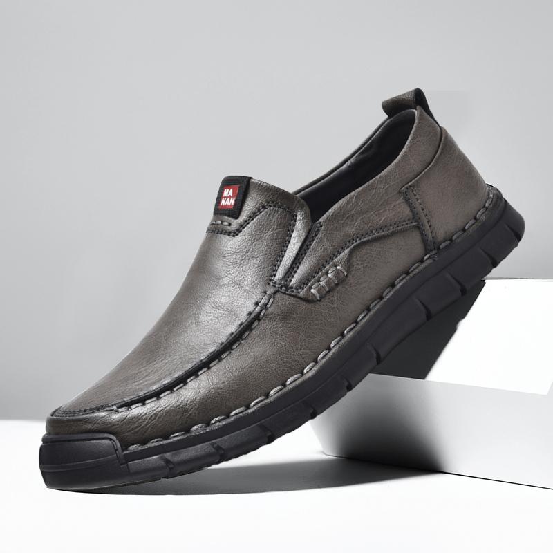 New Soft Leather Men's Shoes Outdoor Men's Loafers Luxury Breathable Men's Driving Shoes Non-Slip Men's Casual Shoes