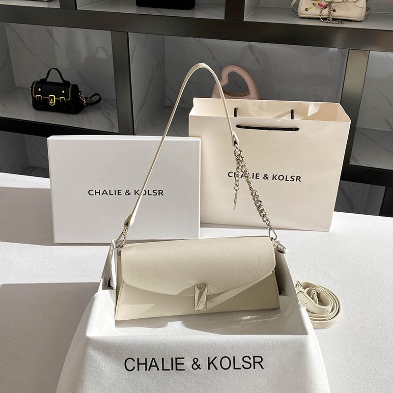 

Chalie & Kolsr Нишевая сумка-багет класса люкс на цепочке 2025 Лето Новинка Высококачественная сумка под мышкой в средневековом стиле White