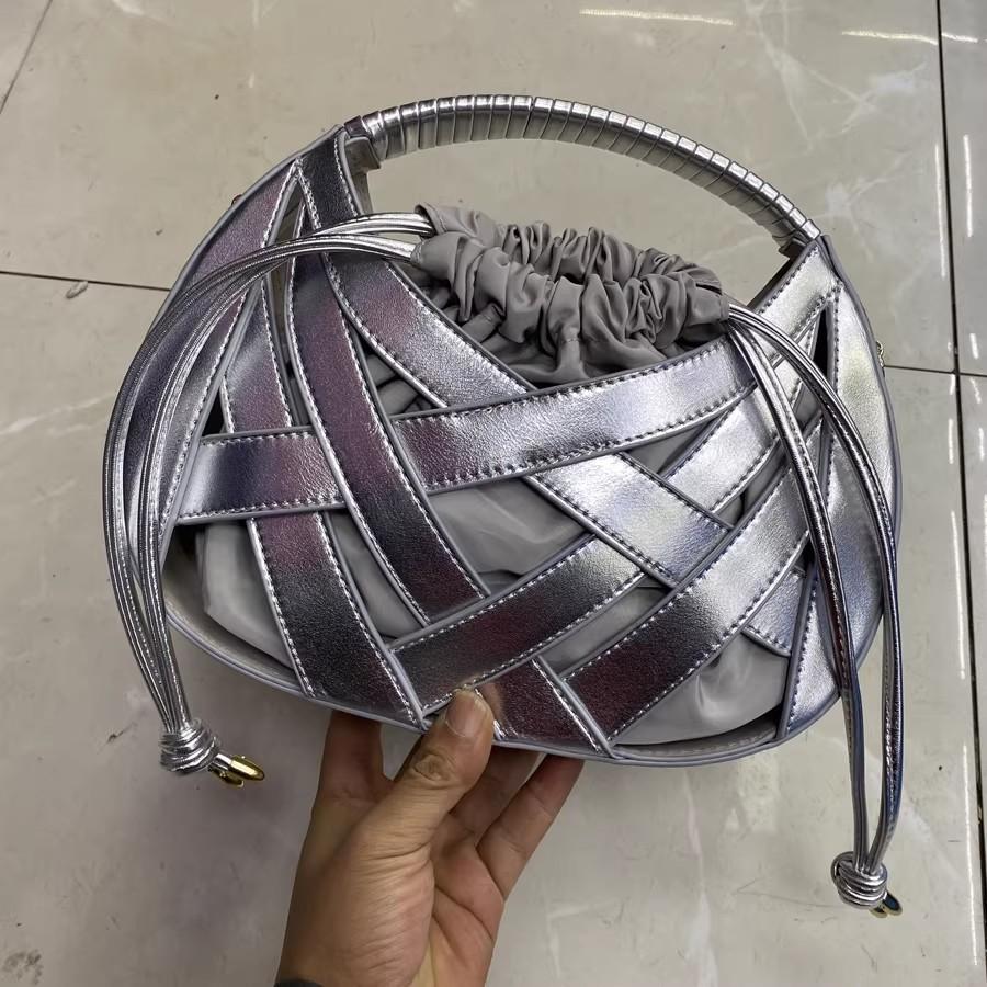 2025 New Women s Single Shoulder Bag Trendy Dumpling Shape Underarm Moon Tooth Bag Street Style PU Material Medium Size