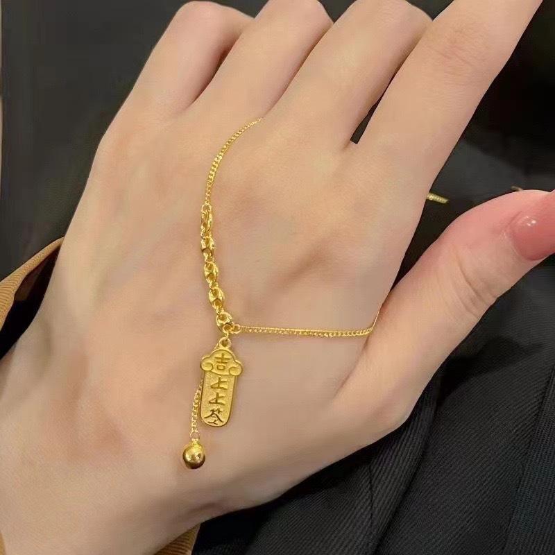 Lucky To Sign the Necklace, Good Meaning, Transshipment Women's Pendant, Light Luxury Niche Design, Fashionable and Simple Collarbone Chain