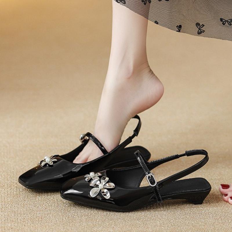 Luxuriöses Strass-Blumen-Design Pumps mit niedrigem Absatz Damenmode Riemchenschnalle Designer Schuhe Bequeme flache Abendschuhe