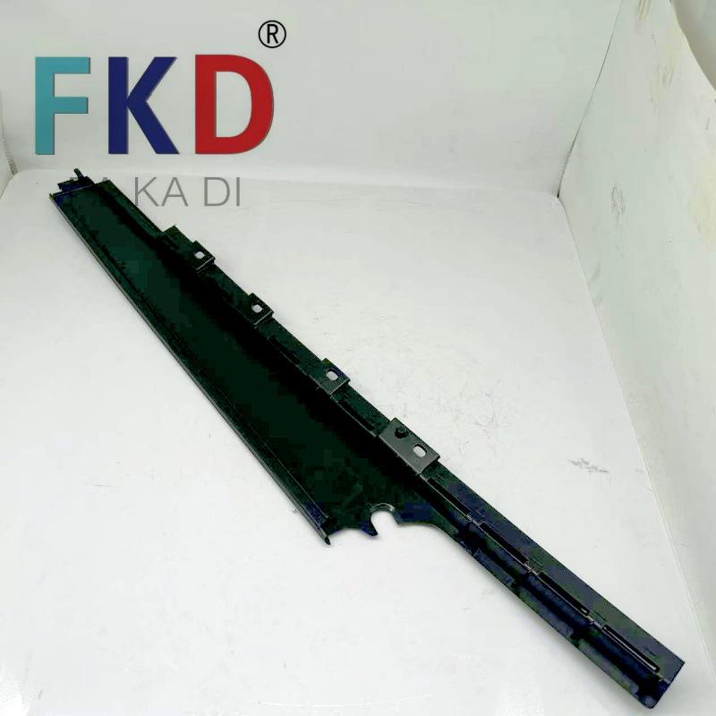 

LR118291 Накладка стойки B для Land Rover Sport Передняя дверь (Осталось) Fakadi