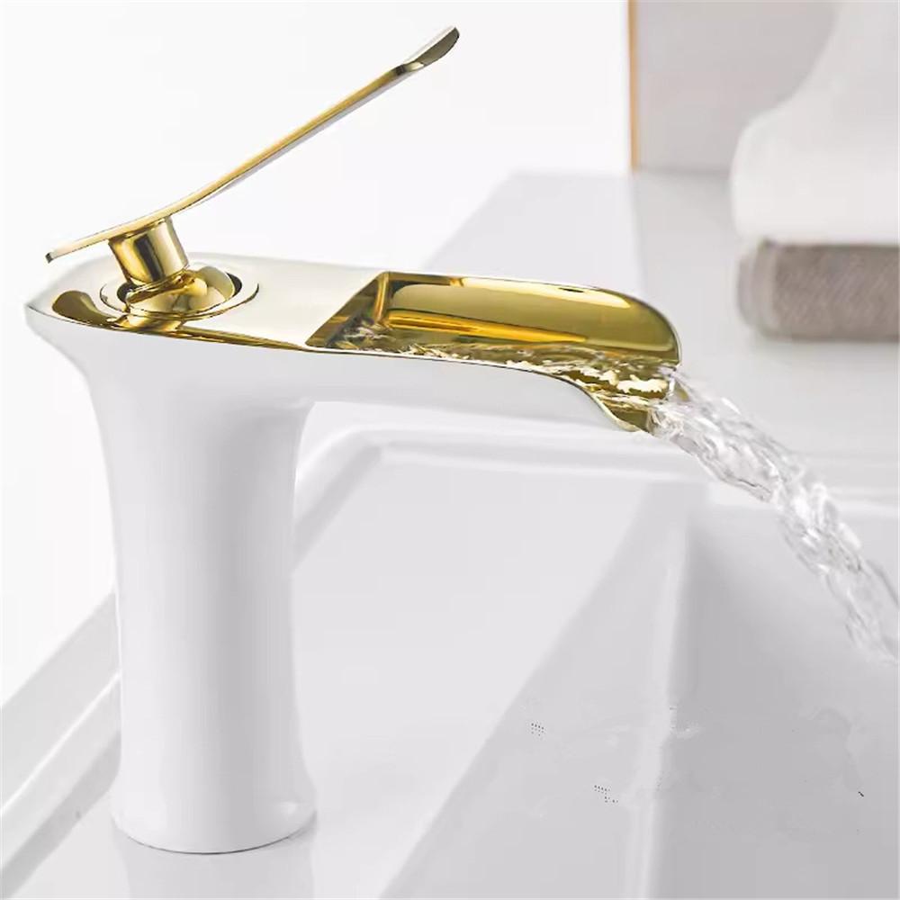 Antique Bathroom Faucet Gold Basin Faucets Brass Hot & Cold Bathroom Sink Faucet Deck Mounted Lavotory Faucet Mixer Water Tap