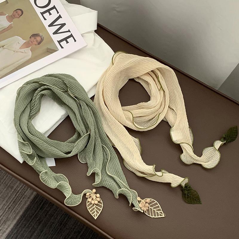 Triangle scarf scarf female personality design small leaf pendant scarf curved edge headscarf headband hair tie silk scarf waist
