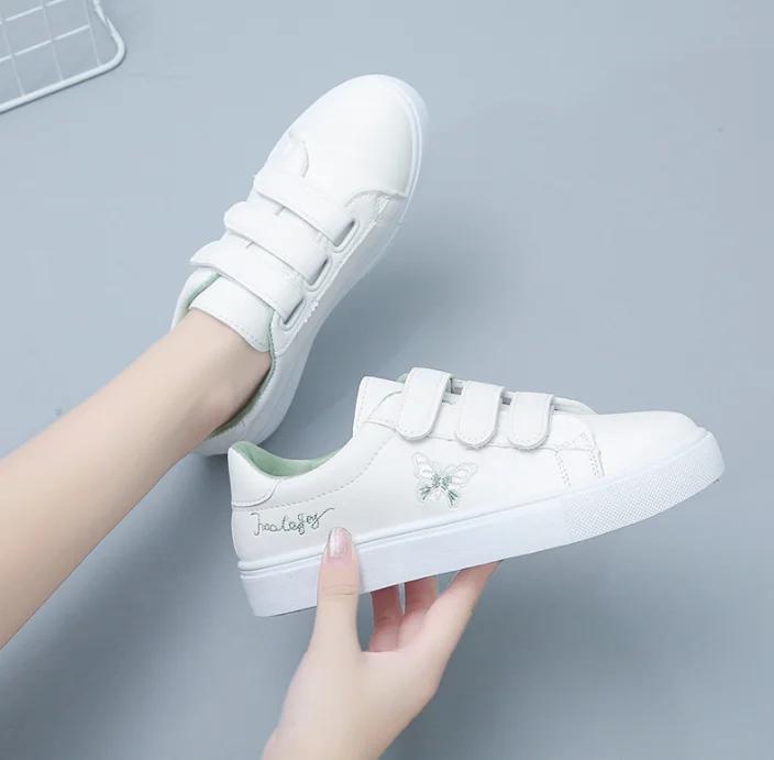Sko for kvinner Mote Hvit PU-lær Kvinners Sneakers Tenis Feminino Zapatos De Mujer Kvinners Casual Komfort Vulkaniserte Sko