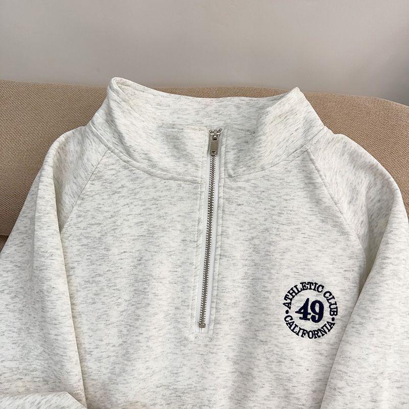 Women's Retro Embroidered Half-Zip Stand Collar Sweater - Autumn/Winter Plus Velvet Long Sleeve Pullover