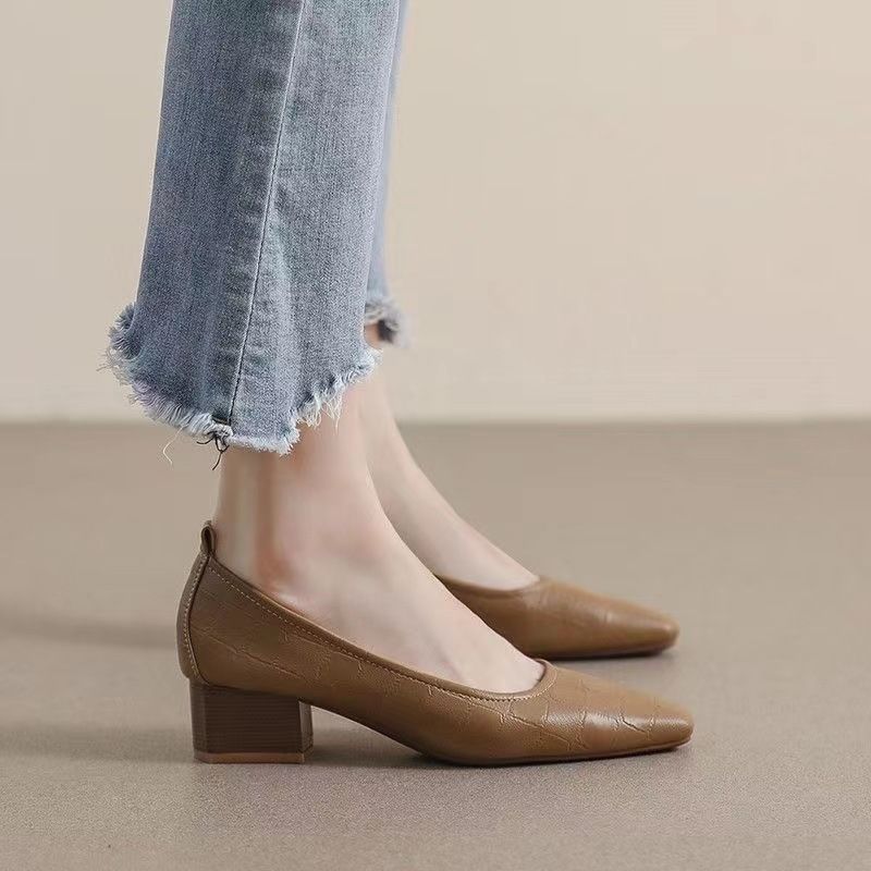 Ladies Pumps Office Retro Square Toe With Medium Heels Women's Shoes Spring and Autumn Young 2025 Trend Popular Slip On Footwear