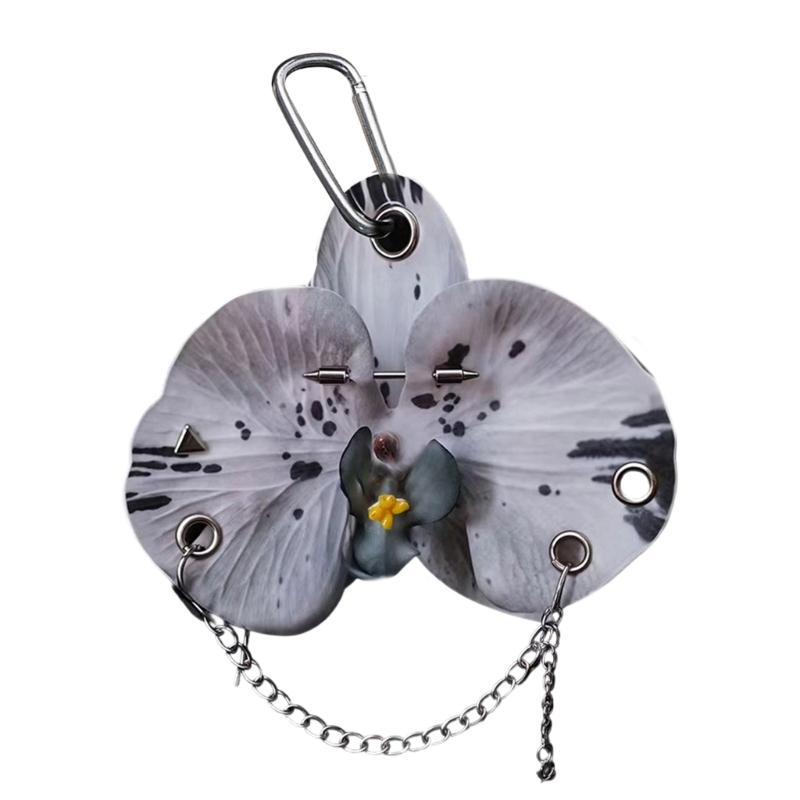 Stilvoller Schlüsselanhänger mit Blume Elegantes Schmetterlingsdesign Leichtes Stabiles Kunststoffzubehör