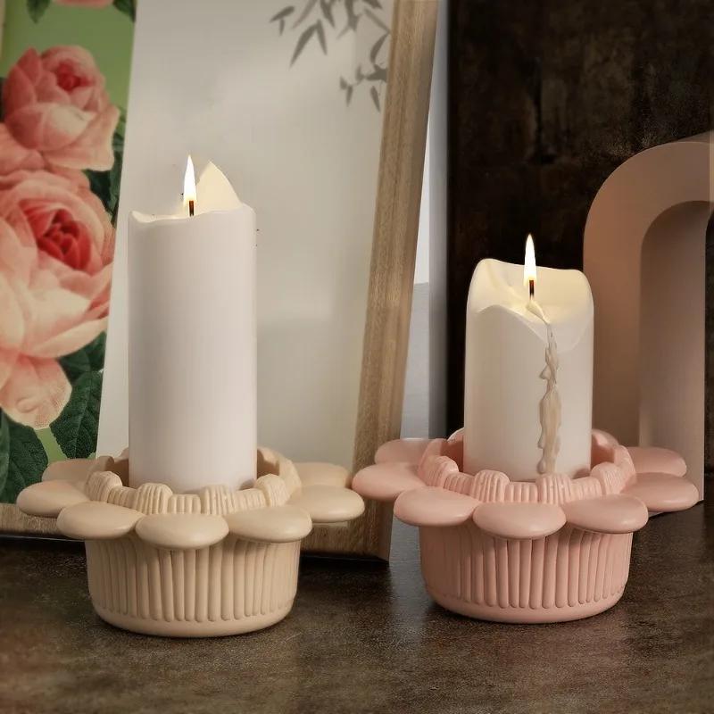 Cute Flower Round Candle Holder Silicone Mold Nordic Candlestick Cement Plaster Craft Mould DIY Shape Resin Candle Stand Molds