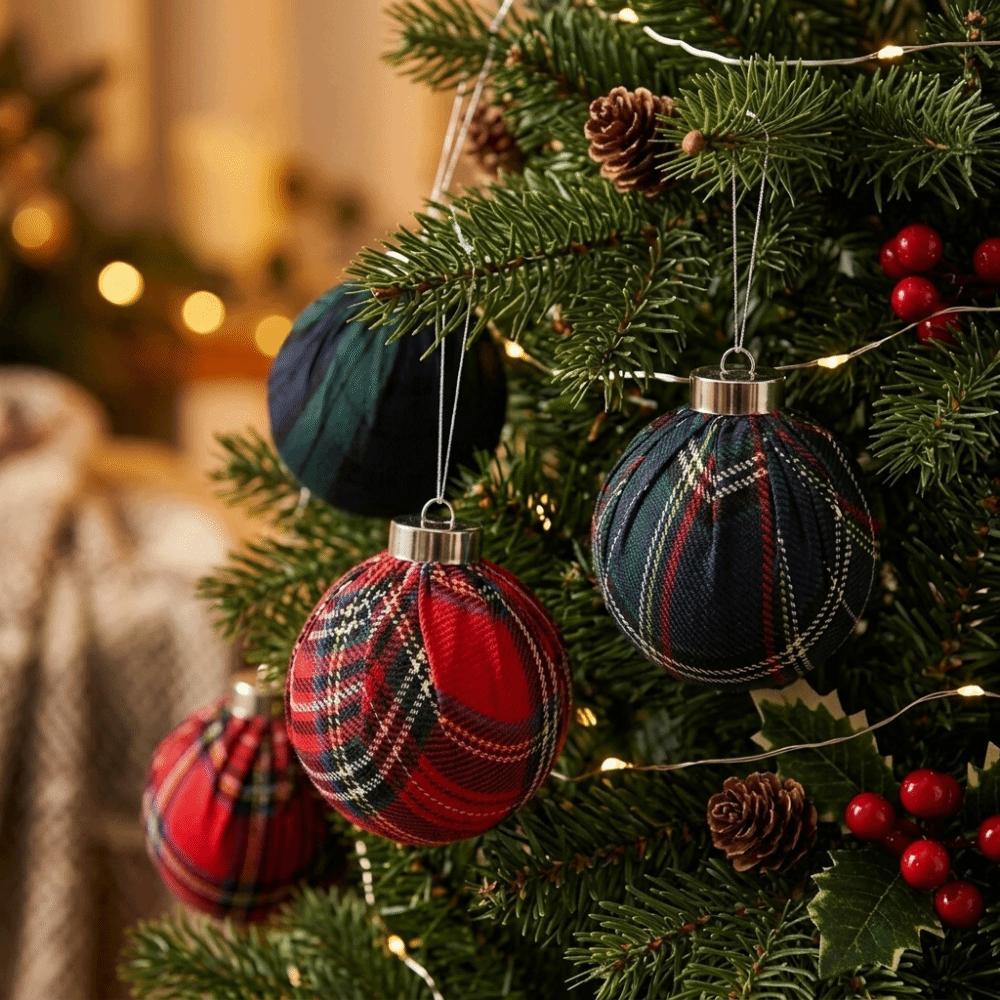 9Pcs Vintage Plaid Fabric Christmas Ball Set Grid Pattern Shatterproof Christmas Bauble Ornament DIY Plastic