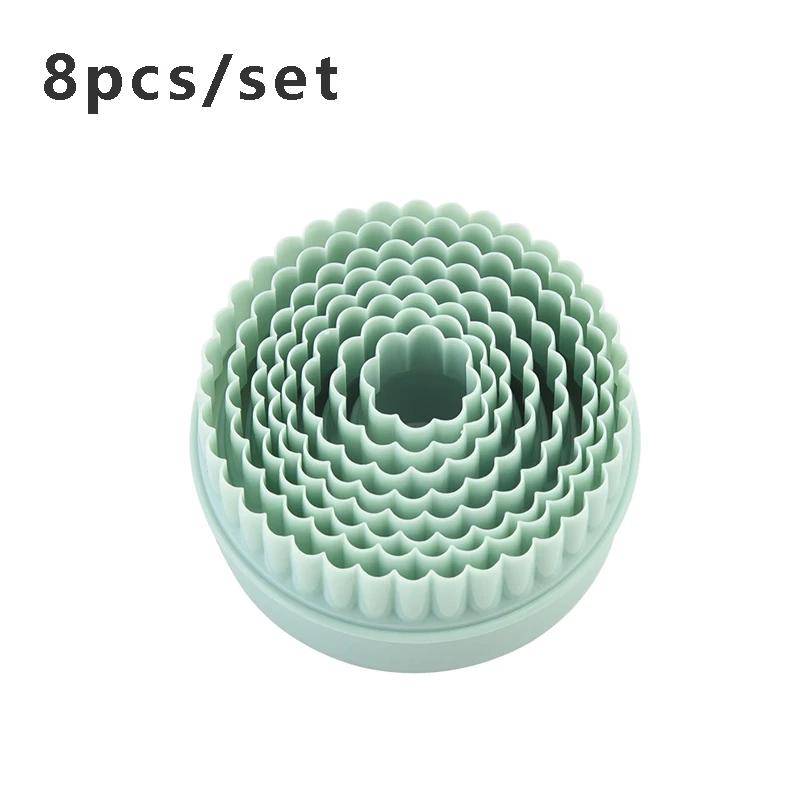 

8pcs Round Cookie Moulds Food-grade Plastic Biscuit Cutters Dumpling Skin Mold DIY Baking Tool Kitchen Supply for Desserts