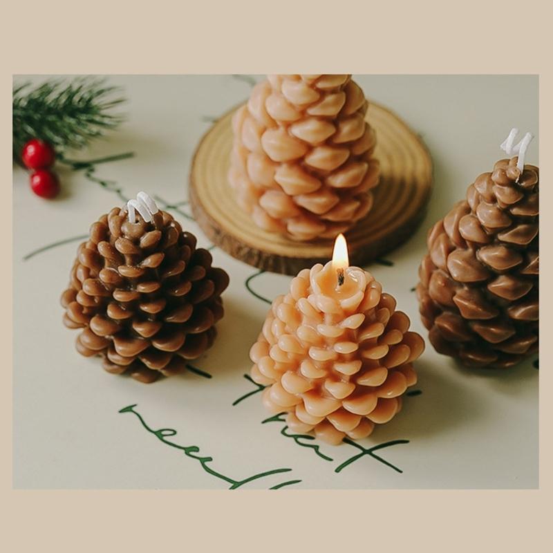 Christmas Pinecone Soys Wax Candle For Holiday Decoration With Natural Essential Oil Festival Aromas Accessory