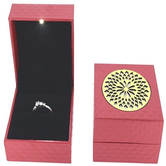 7.6 Cm Wooden Jewellery LED Light Box for Ring