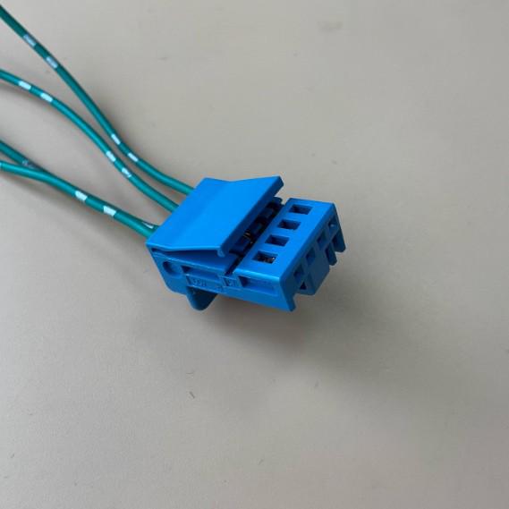 1K0972704G Car Wiring Harness 4-Pin Connector