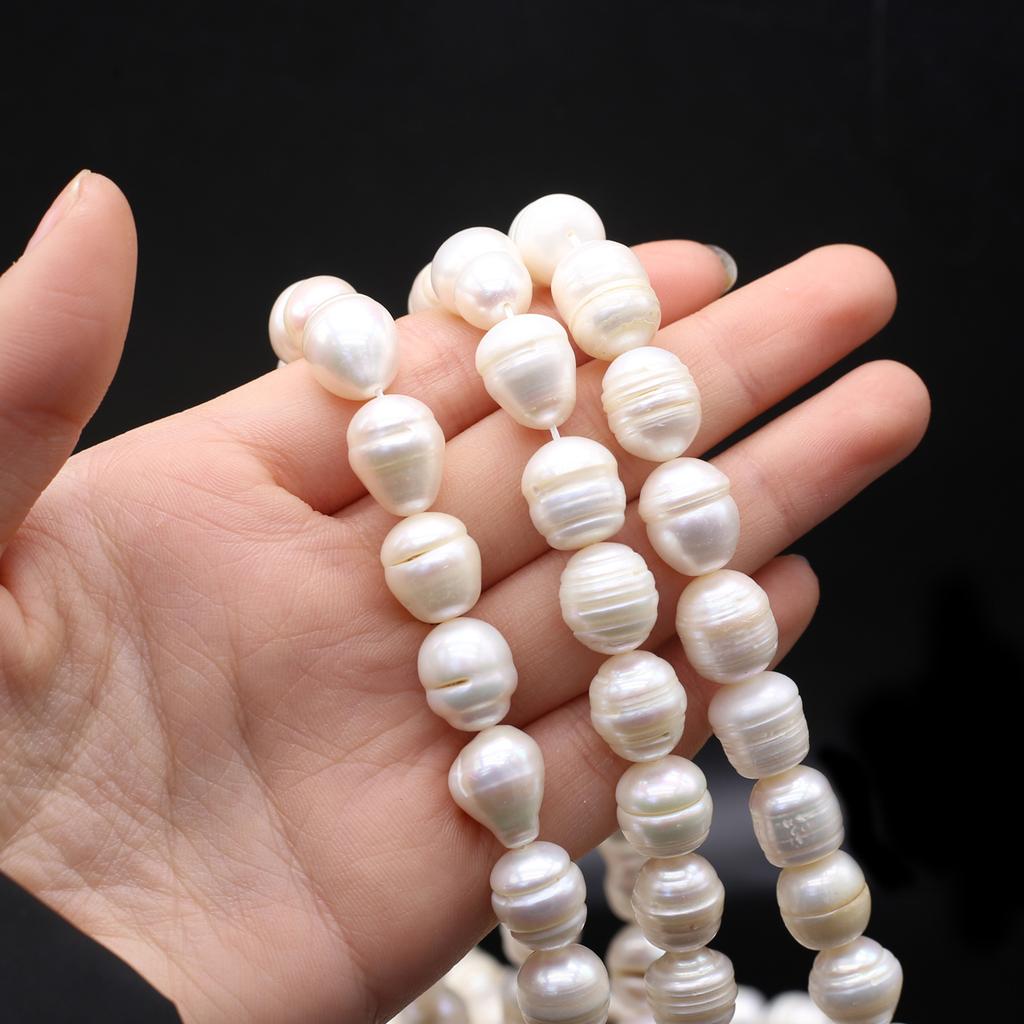 1String, White Natural Freshwater Pearls, Handmade Rice Pearl Beads for Jewelry Making DIY Necklaces, Bracelets Crafts (Beads 10-11mm, Length 36cm)