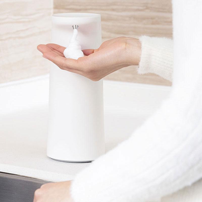 Intelligent automatic sensing foam mobile phone washer, portable contact free soap dispenser soap dispenser automatic  bathroom