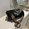 Vintage Shoulder Bag For Women Fashion Wide Strap Crossbody Bag Retro Pillow Messenger Handbag Ladies Tote