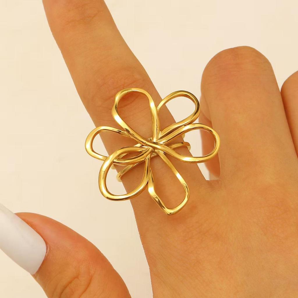 Retro Geometric Hollow Flower Earrings for Women