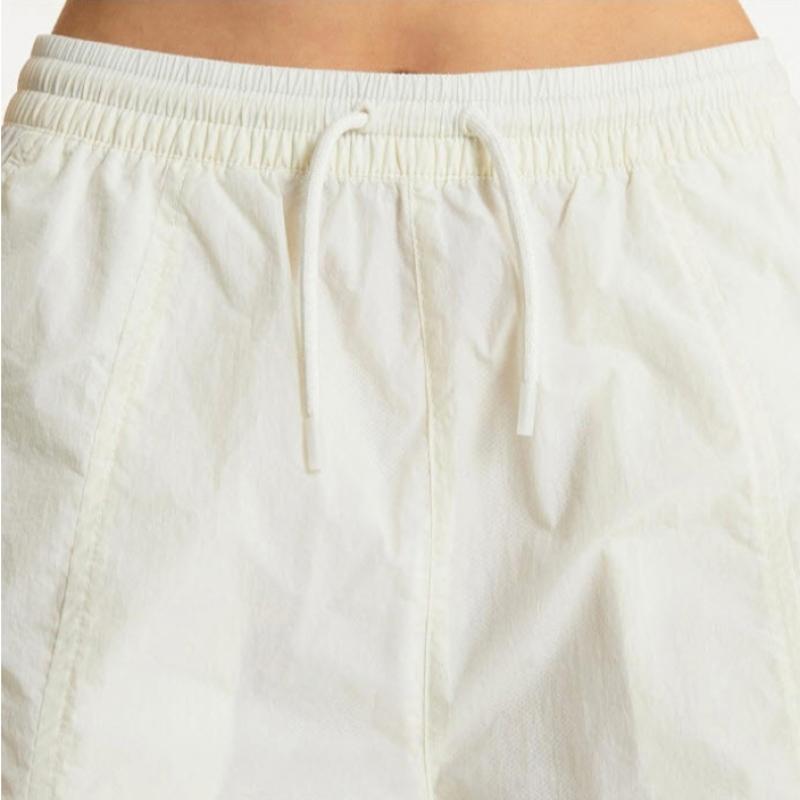 New Balance Club  W lightWeight 4 Part Woven Shorts nbnve2W422 64