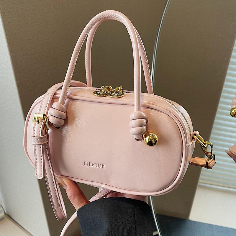 Premium Bag Women's Spring Summer 2025 New Retro Shoulder Messenger Bag Casual Niche Portable Bowling Bag