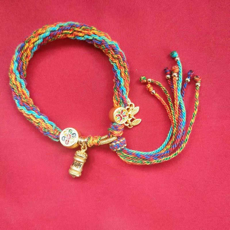 

2025 год рождения Тайский пятилетний мужчина Маньчжурский тибетский Тханка Ремень для переноски Женский браслет Зачилам Мужской подарок Main color Tibetan hand rope